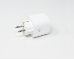 PZIOT-E03-smart-plug-3