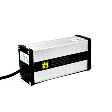 Pro-Range Battery Charger 16S Li-Ion - 67.2V 10A with IEC-C13 Connector